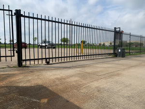 Iron sliding gate