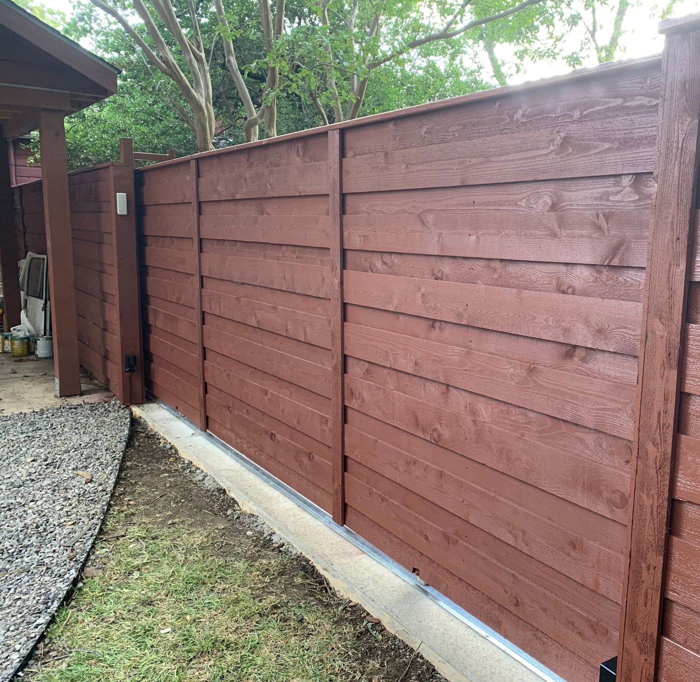 Horizontal wood sliding gate - AS GATE & FENCE