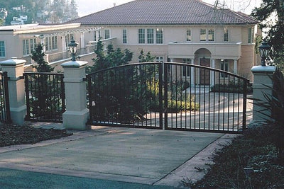Iron swing gate - AS GATE & FENCE